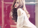 Mê mẩn với phong cảnh thời trang so sexy của Tâm Tít